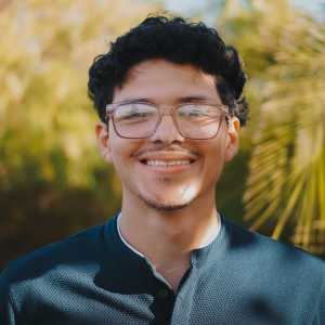 rivassquare Josue Rivas head shot